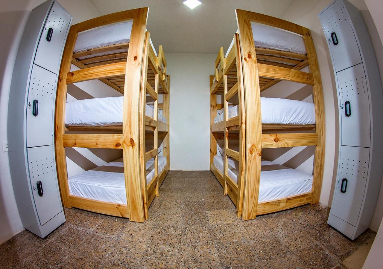 Charlie Palace Hostel Medellín Zimmer foto
